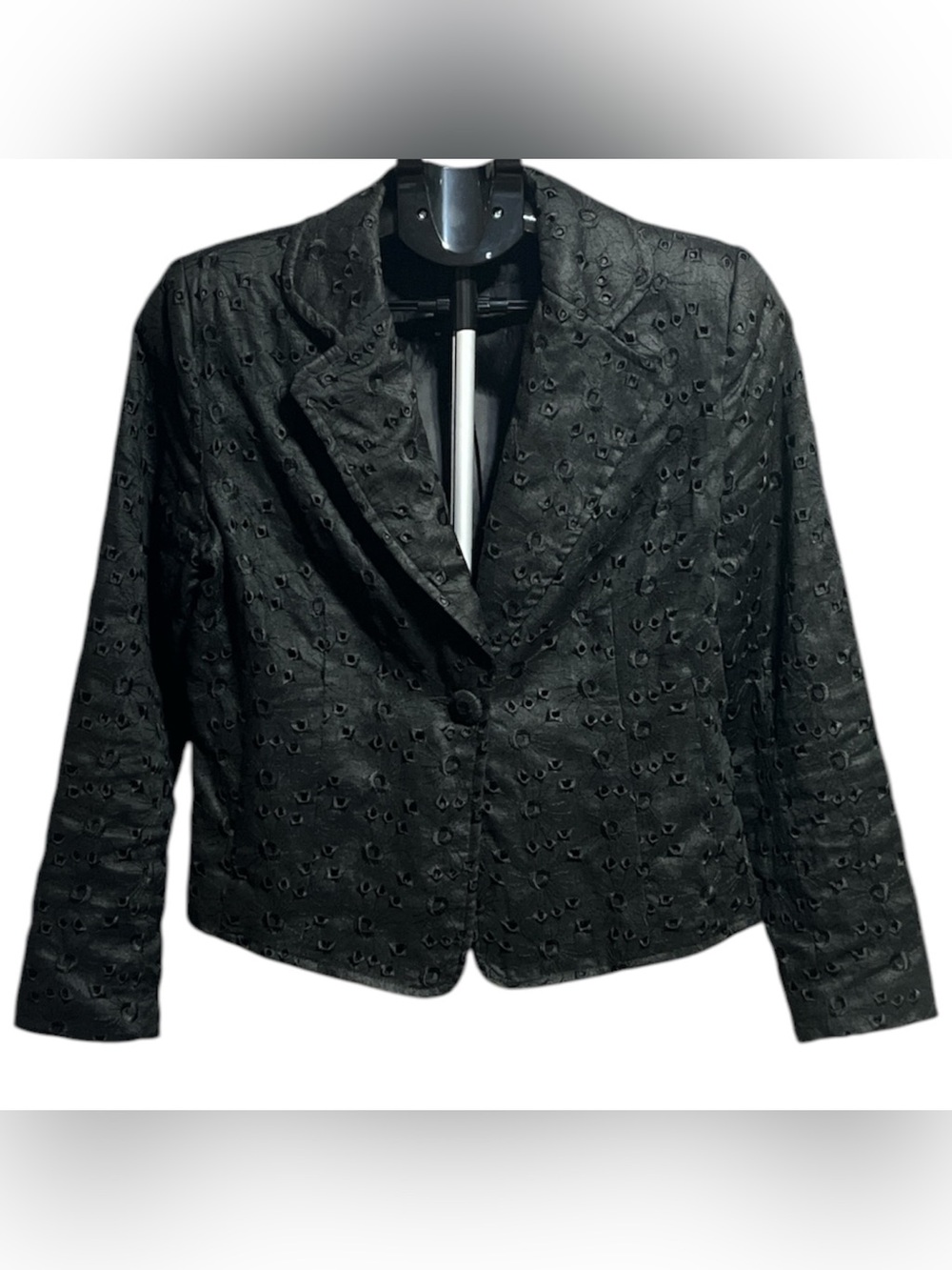 Anne Carson Black Eyelet-Detail Blazer
